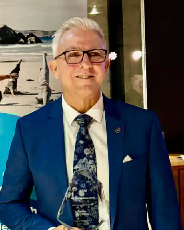 Brett Dellar